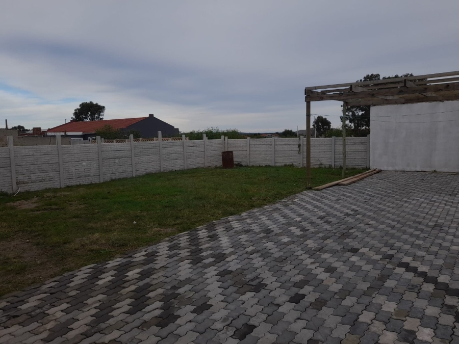 4 Bedroom Property for Sale in Rowallan Park Eastern Cape